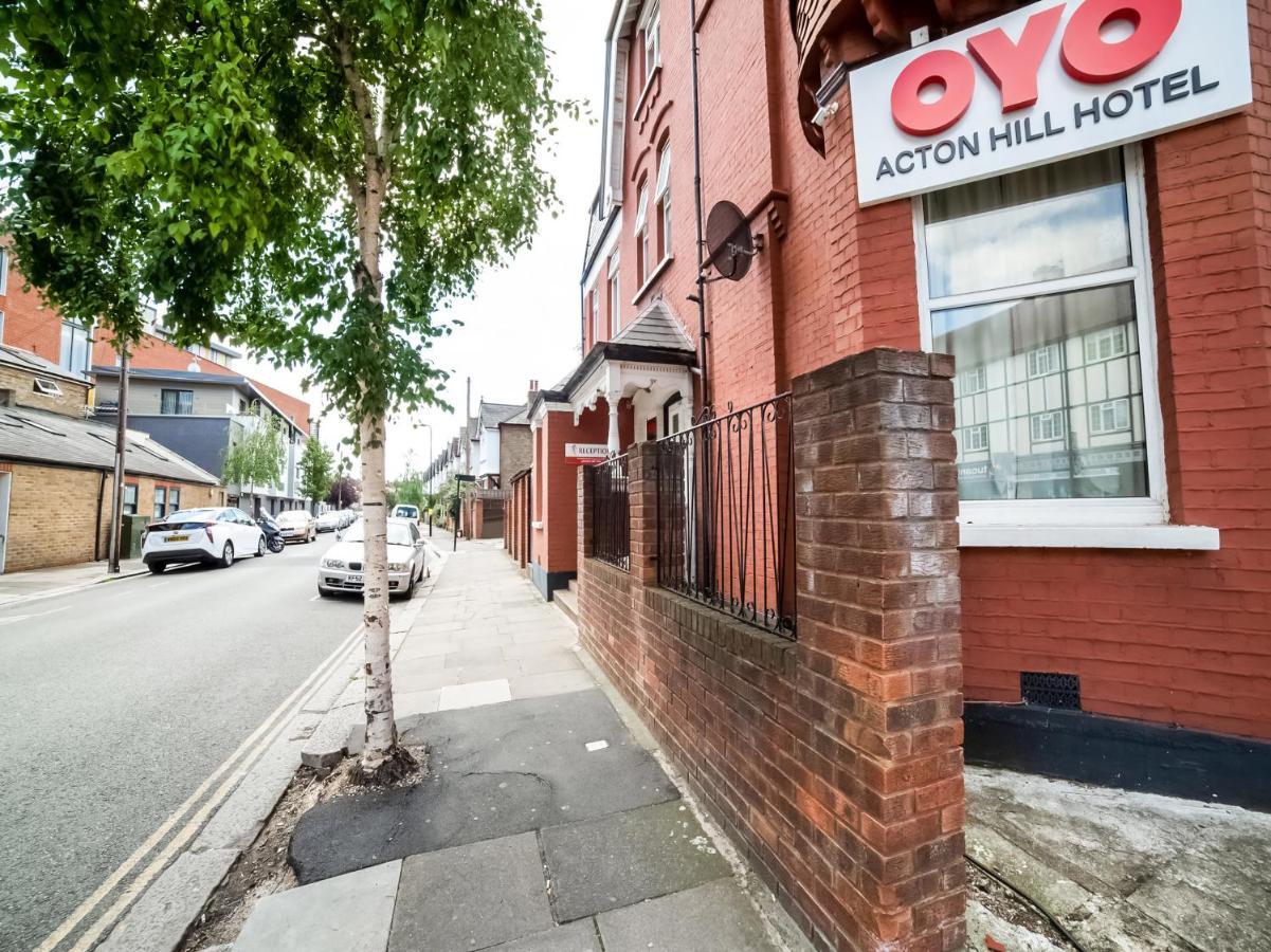 Oyo Tamtam Acton Hotel London Bagian luar foto